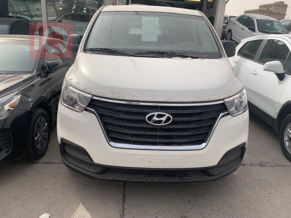 Hyundai H-1